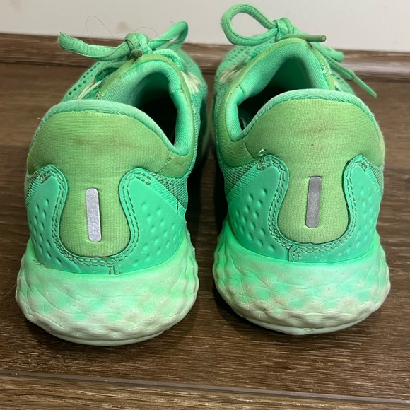 Women's Nike Lunar SkyLux Electro green - Picture 7 of 10
